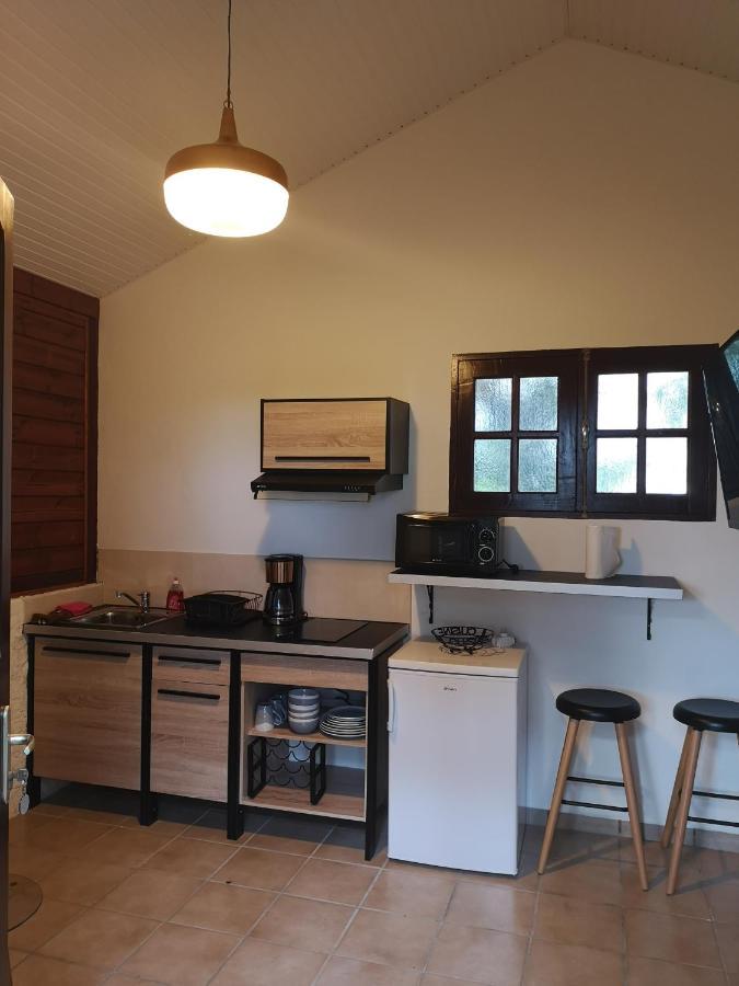 Bungalow Maelie La Trinité Eksteriør billede